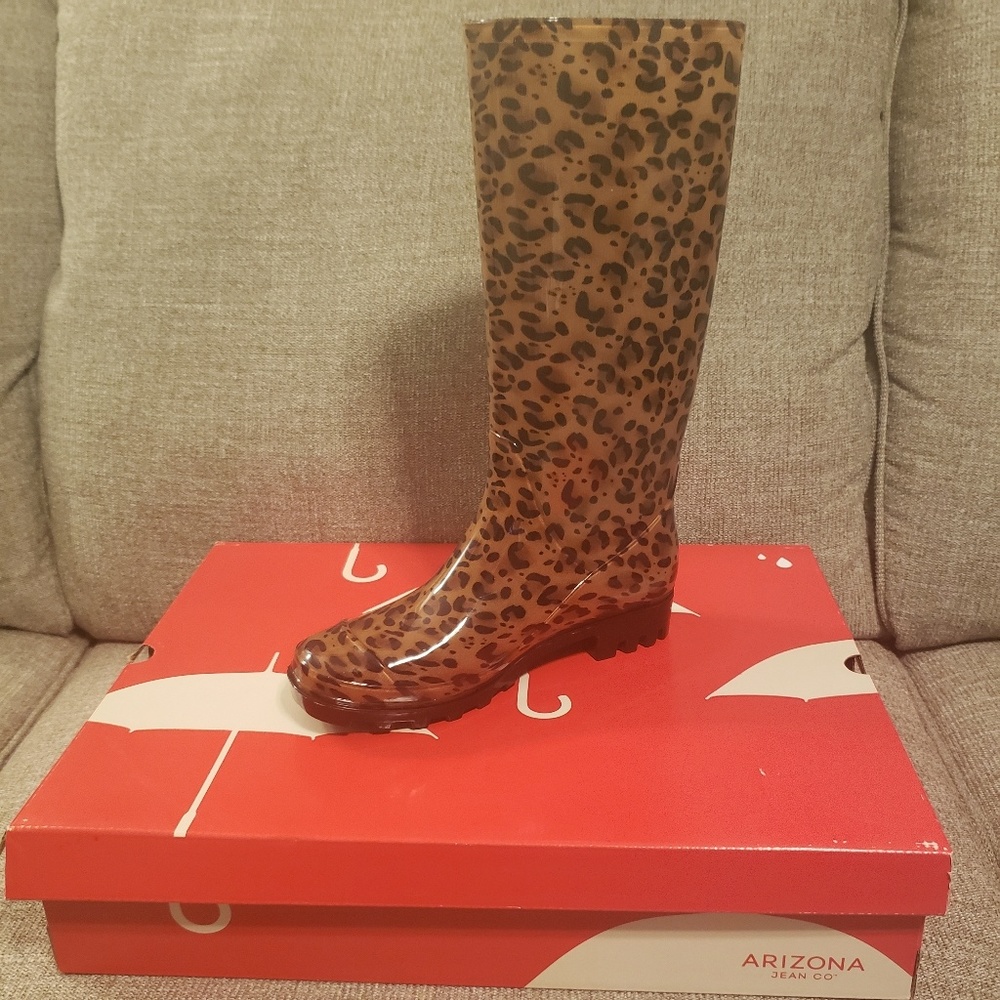 Arizona Women's Rainboots Leopard PrintSize 6 Med
